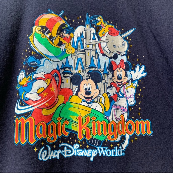 Vintage magic kingdom kids t shirt size XL Unisex boys girls - Picture 2 of 9